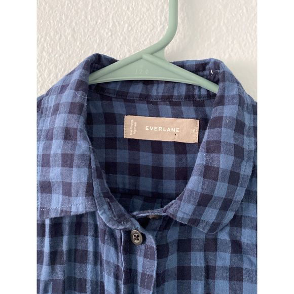Everlane blue check button down - Picture 2 of 3